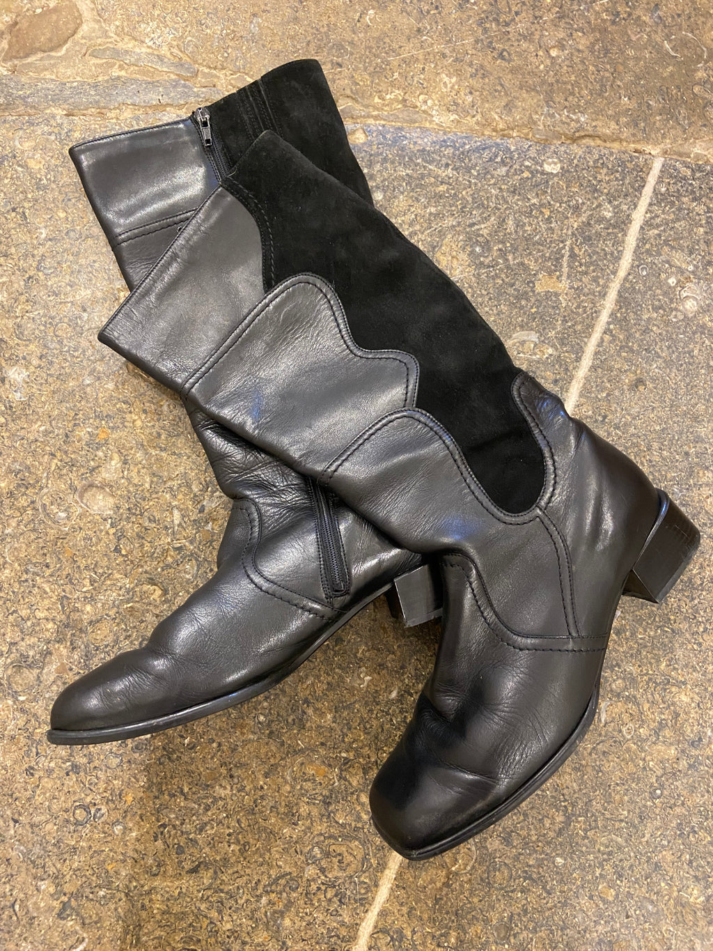 Black Leather and Suede Knee High Boots (6/39)