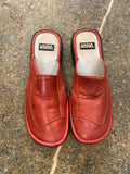 2000's Vagabond red leather mules (6/39)