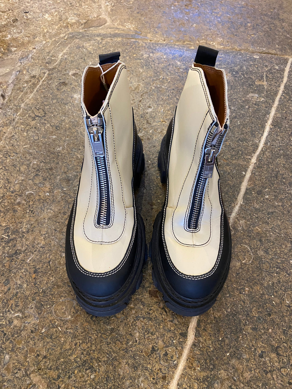 Ganni Cream Zipper Front Platform Ankle Boots (8/41)