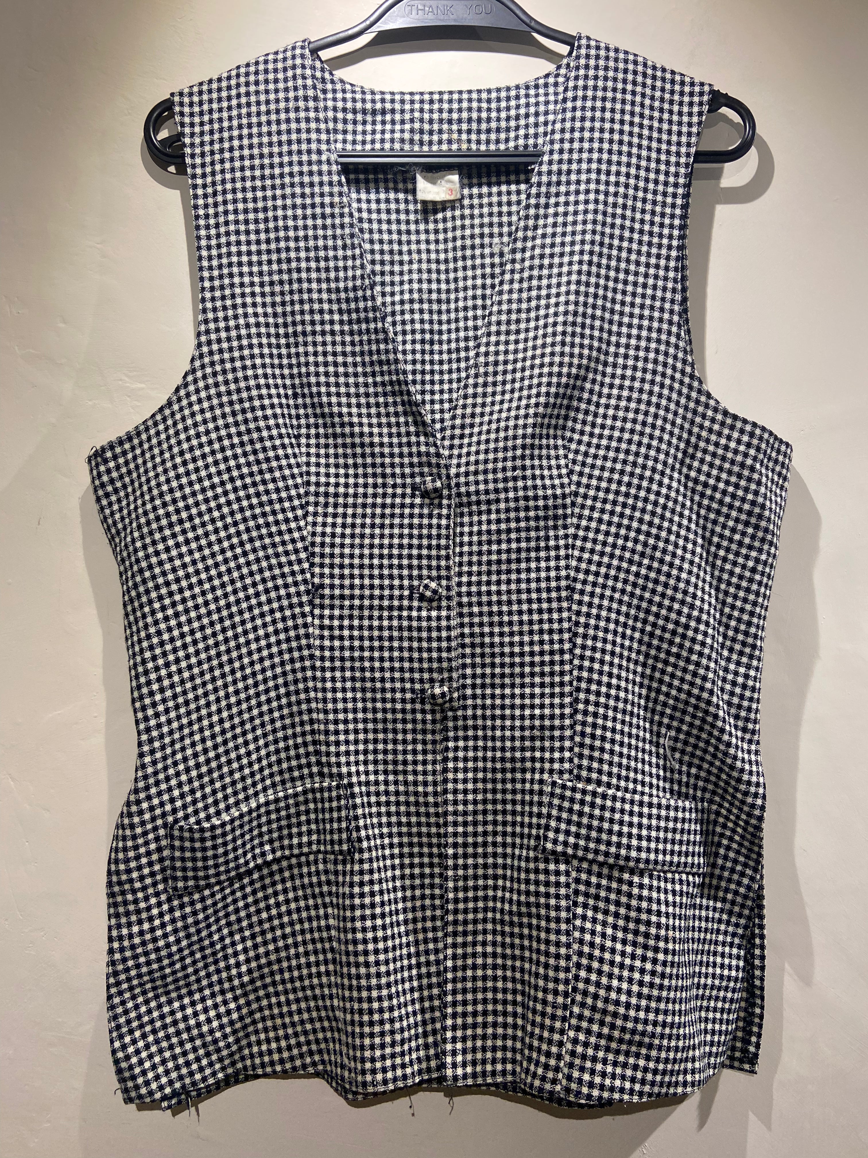Black and white houndstooth check waistcoat (12)