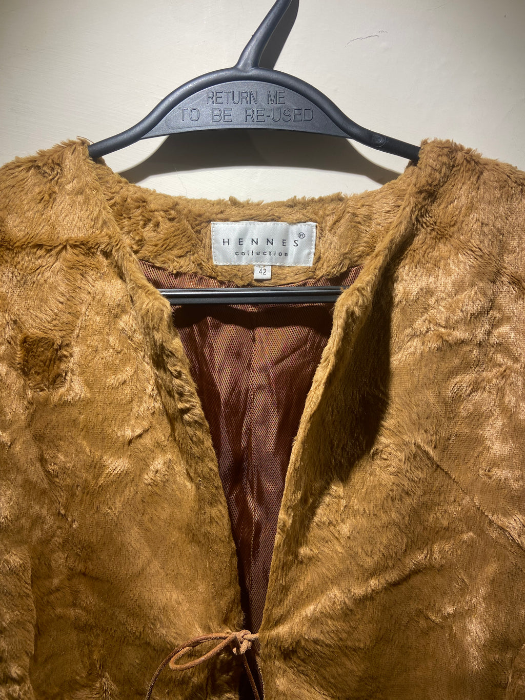 Hennes faux fur camel jacket with tie front (10-12)