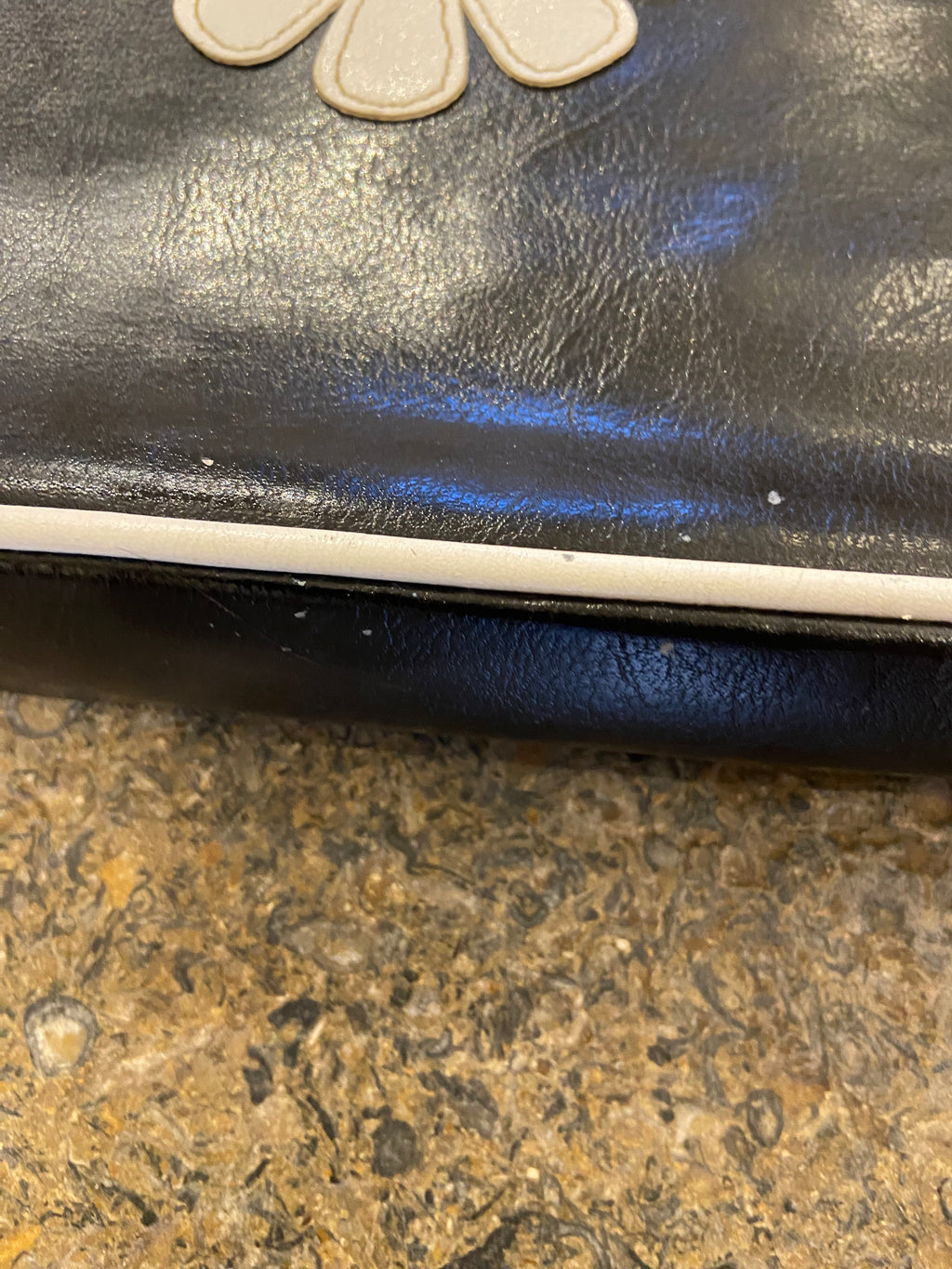 2000's Black and White faux leather shoulder bag with retro flowers