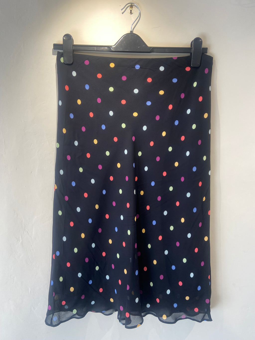 90s M&S Black and Multi-colour polka dot midi skirt (12-14)